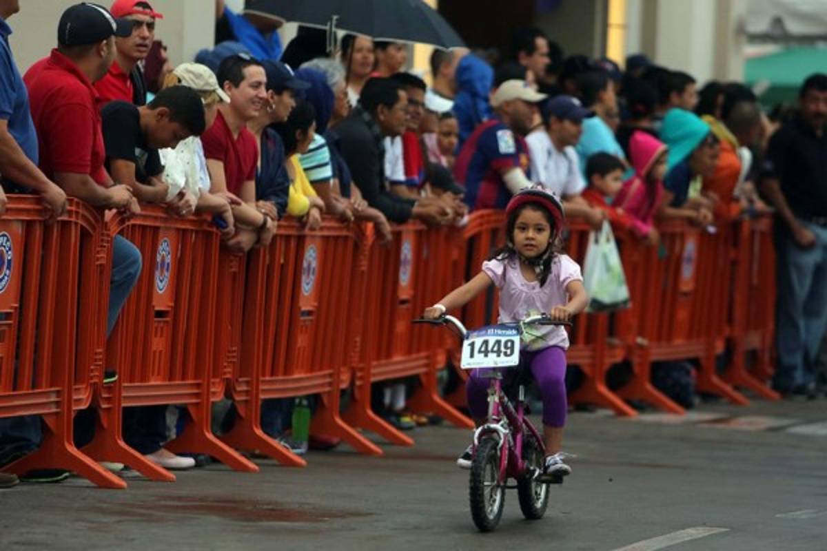 Éxito Vuelta Ciclística Infantil de EL HERALDO