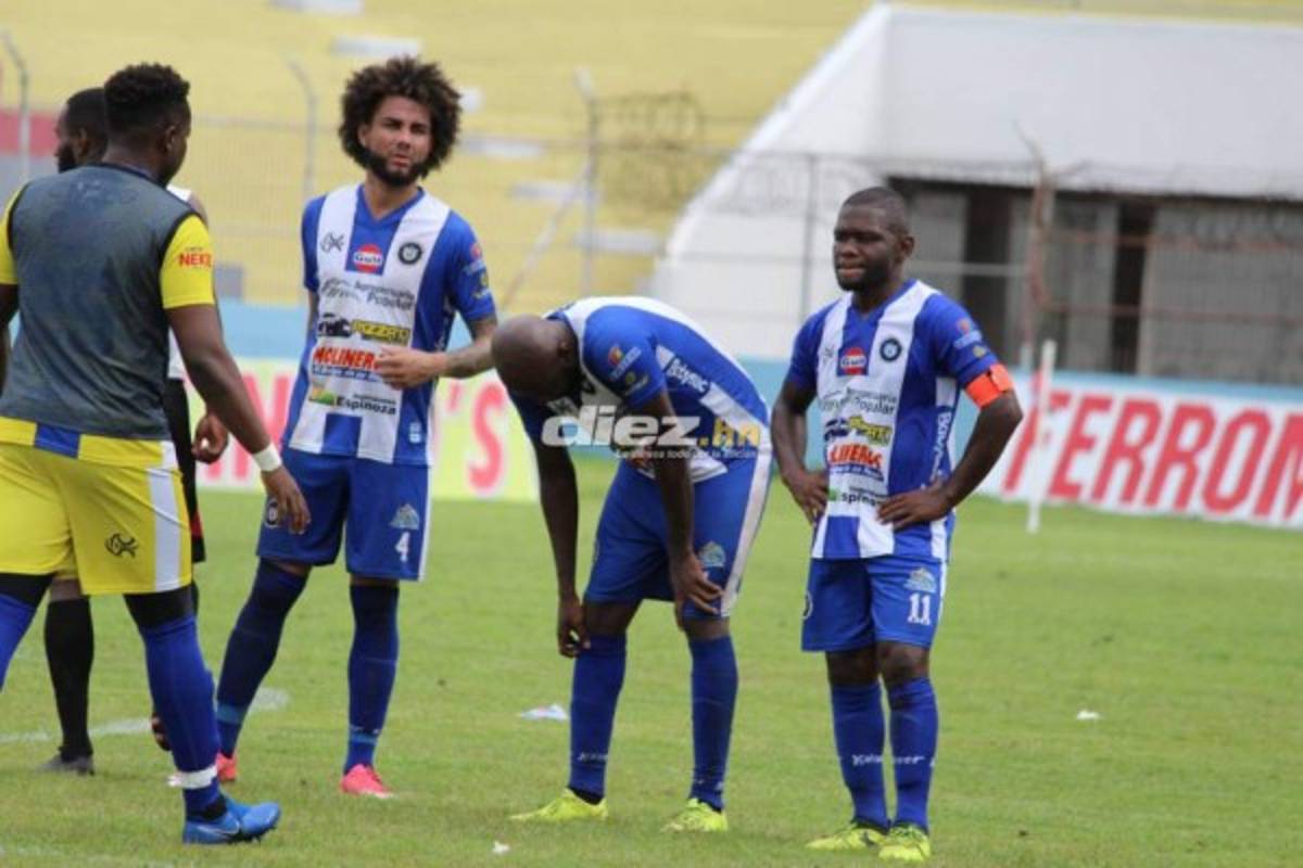 Las dos caras: Alegría y desconsolación de la eliminación del Victoria ante San Juan