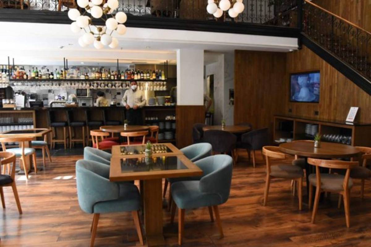 ¡De lujo! Ronaldinho pasa su noveno día en 'celda de oro' en Paraguay