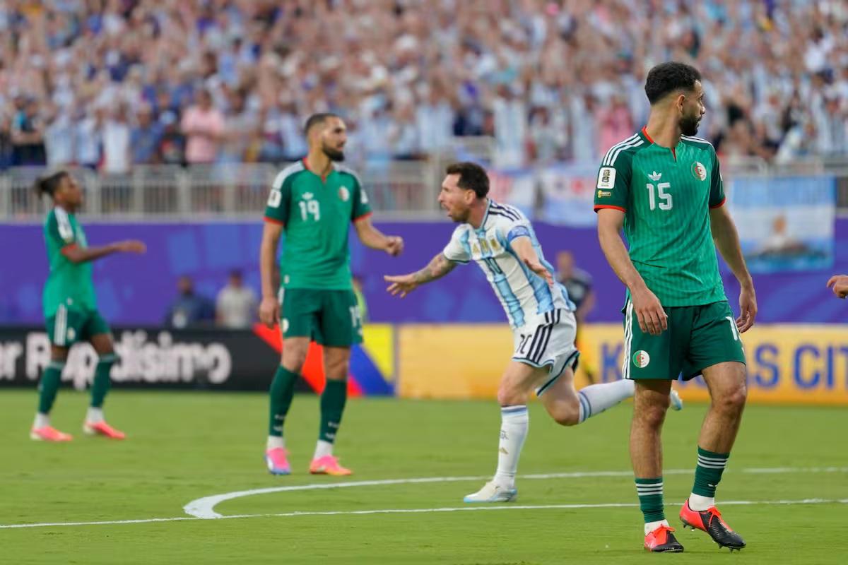 Acusan a jugadores de traición tras perder con Argentina y los sacaron del Mundial