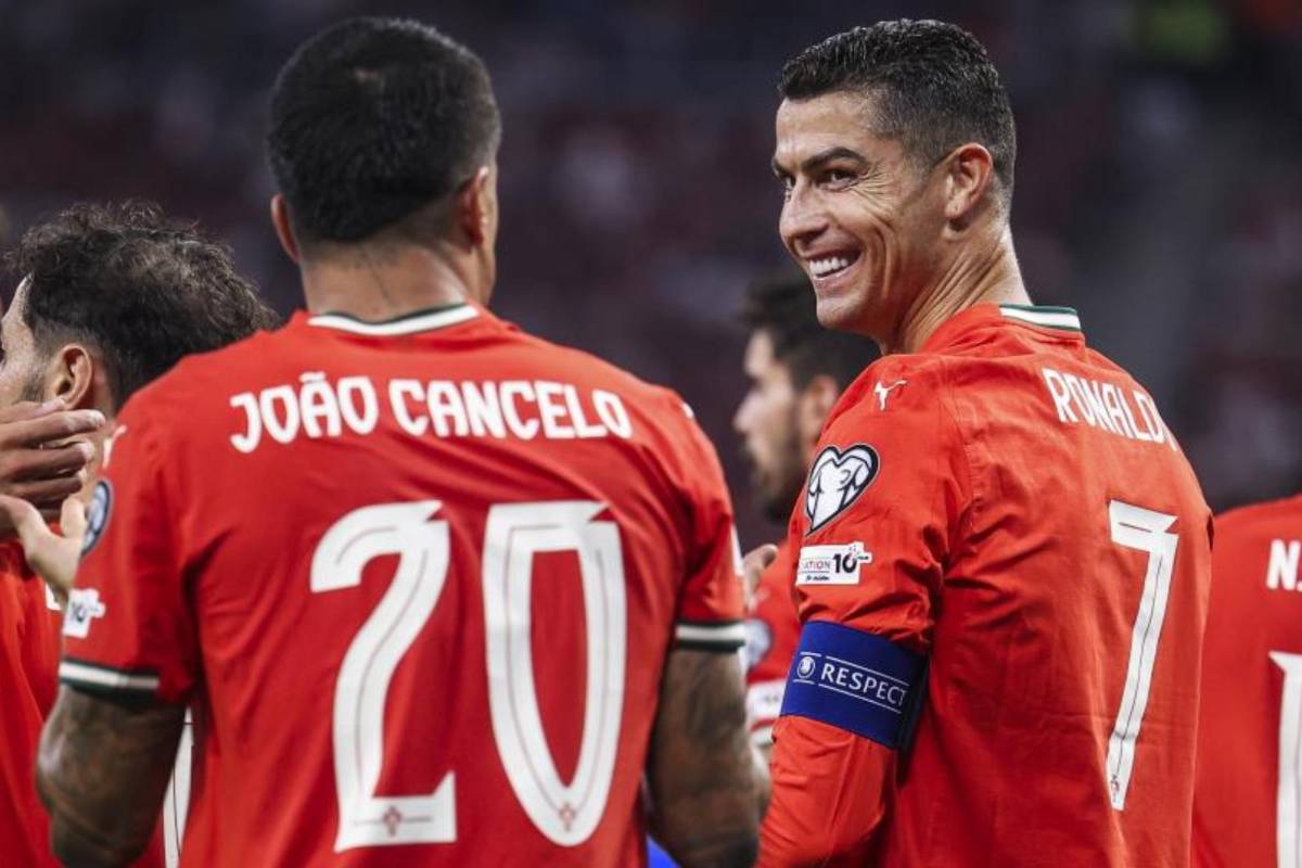 Flick no pidió su fichaje para el Barcelona, no juega nunca y le daría la peor noticia a esta selección para el Mundial 2026