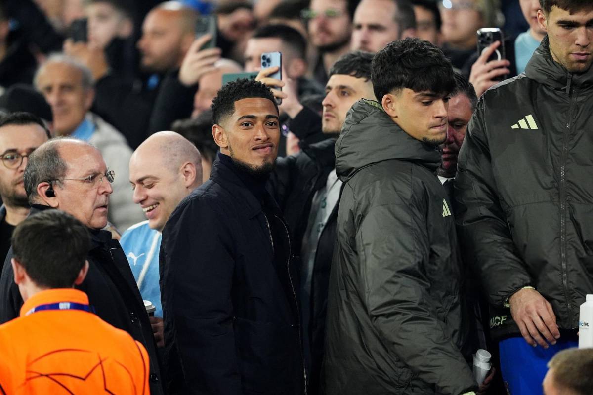 Vio la roja por primera vez, la burla de Vinicius al City y lo que ocurrió con Courtois; así fue la vuelta de Mbappé