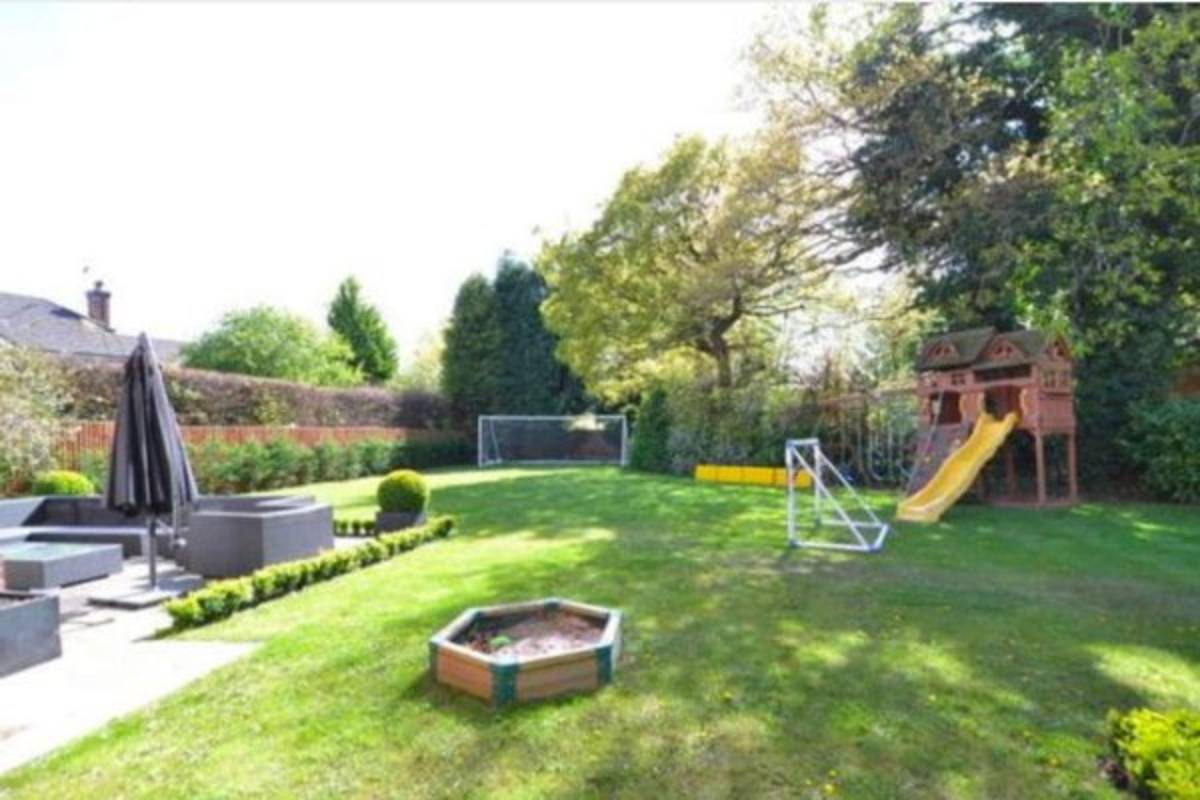 Conocé la espectacular mansión de Alexis Sánchez en Manchester