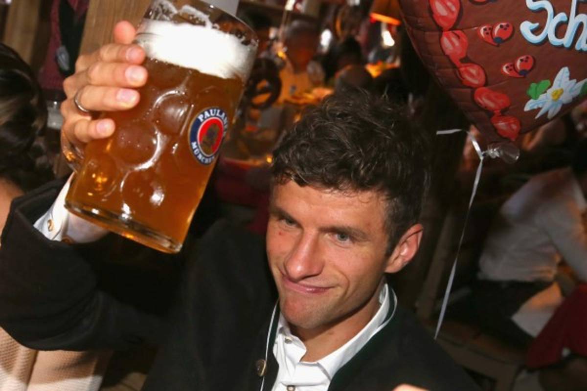 GALERÍA: La espectacular celebración del Bayern con cerveza