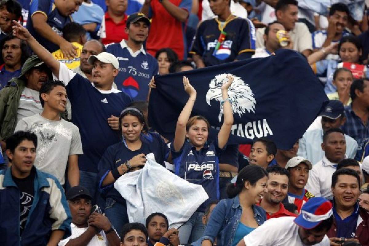 ¡Bóxer, rosario y azúcar! Las cábalas que se han visto en Liga Nacional de Honduras