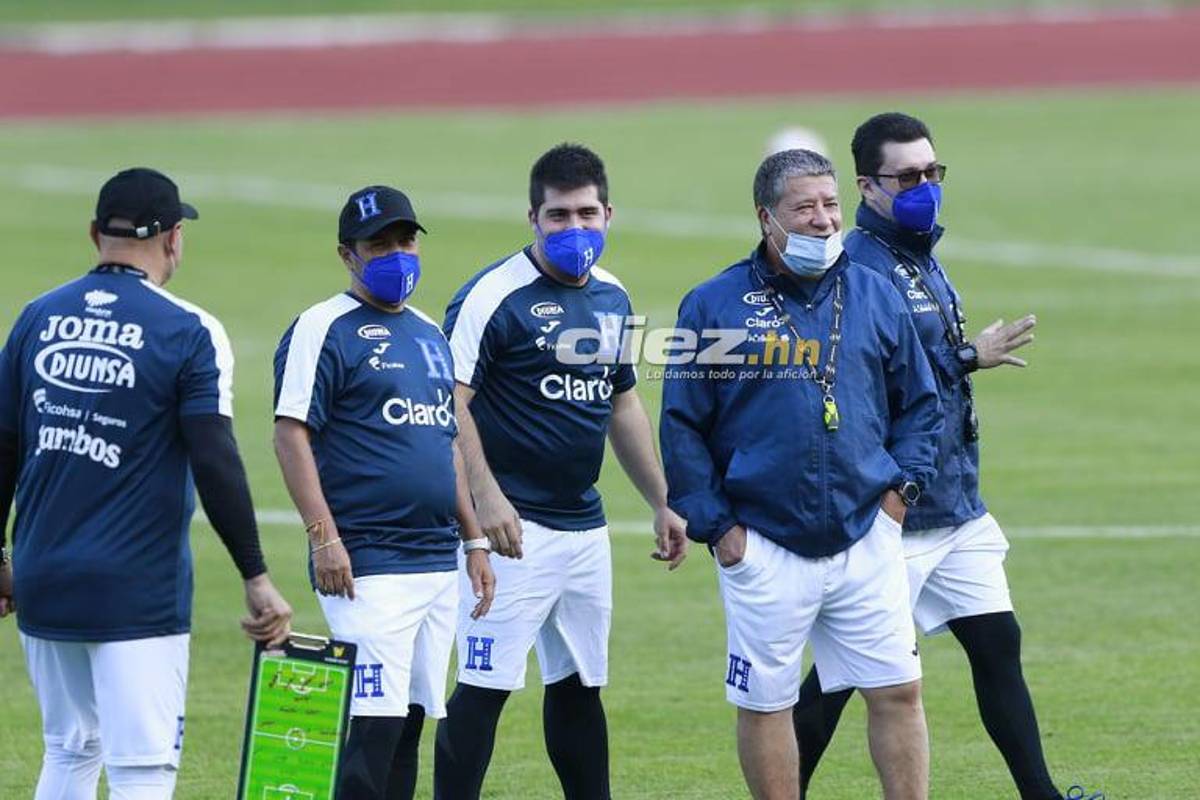 ¡Broma a Sacaza y risas! Así fue el primer entreno de la Selección Honduras para la triple fecha eliminatoria