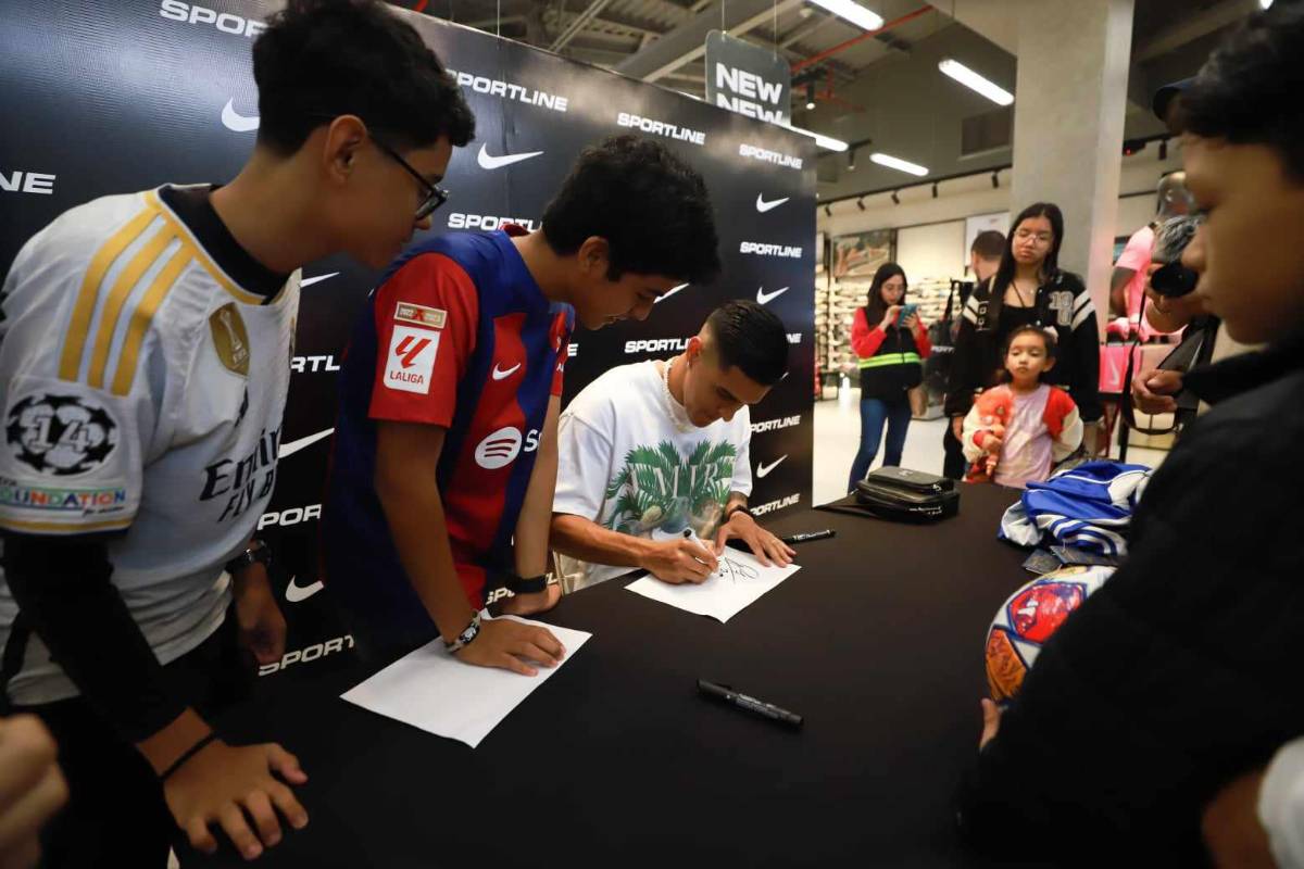 ¡Llenazo! Luis Palma, estrella del Celtic, firma autógrafos a sus fans: Los regalos sorpresivos que recibió ¿guiño al Olimpia?