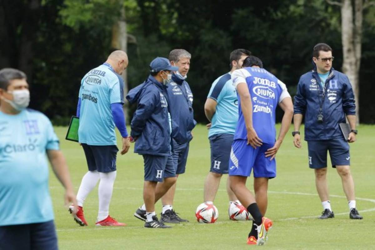 ¡Impensado! Las grandes sorpresas en el primer 11 titular del 'Bolillo' Gómez con Honduras ante Panamá