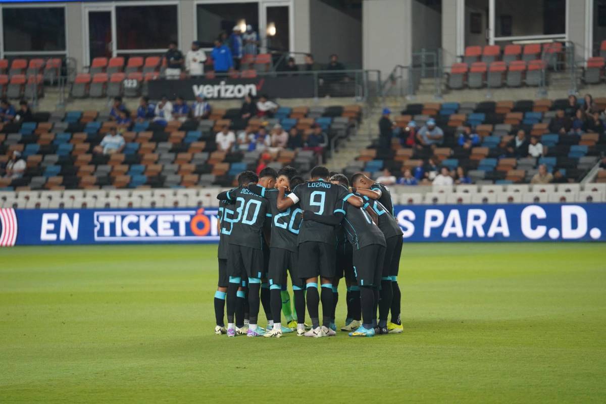 FOTOS: El principiante en la Selección de Honduras, los sacrificados y ambientazo en Houston con los salvadoreños