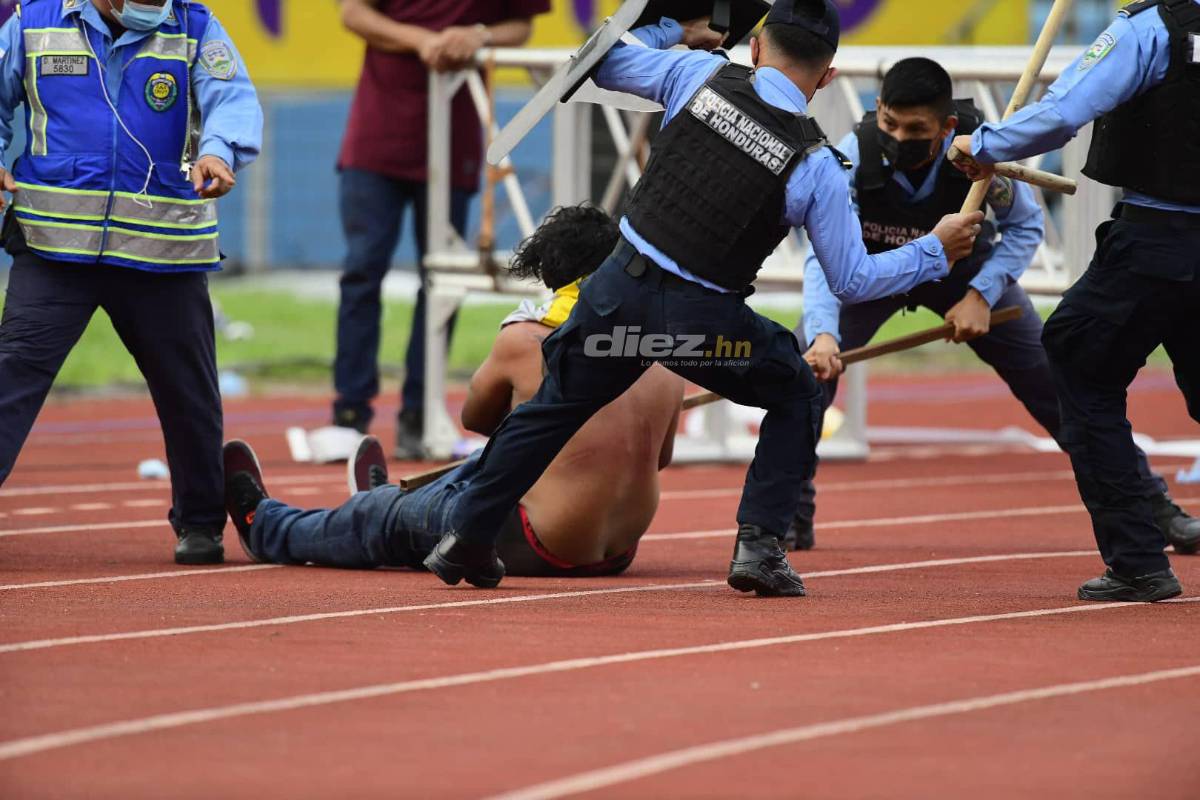 Vergonzosas imágenes: Así fueron los actos vandálicos de los aficionados del Real España en el estadio Olímpico tras perder la final