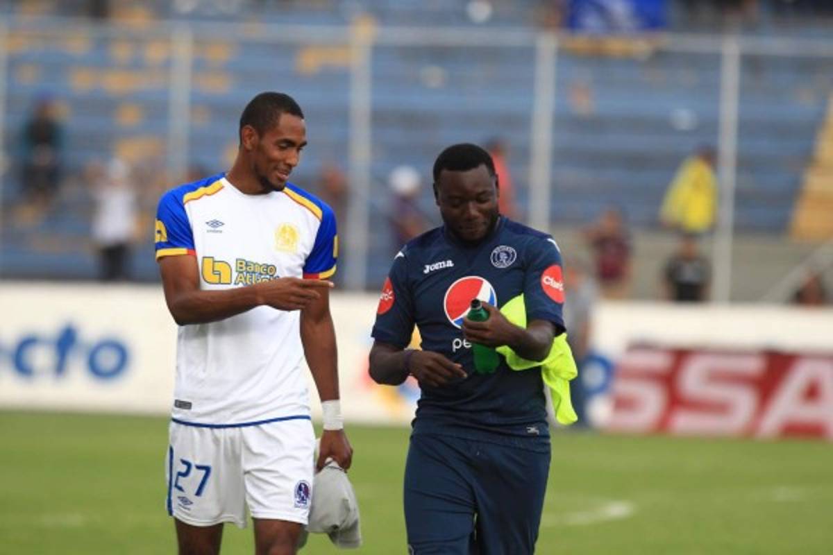 Curiosas: Eufórico festejo de Keosseián y la bronca en las gradas del Nacional