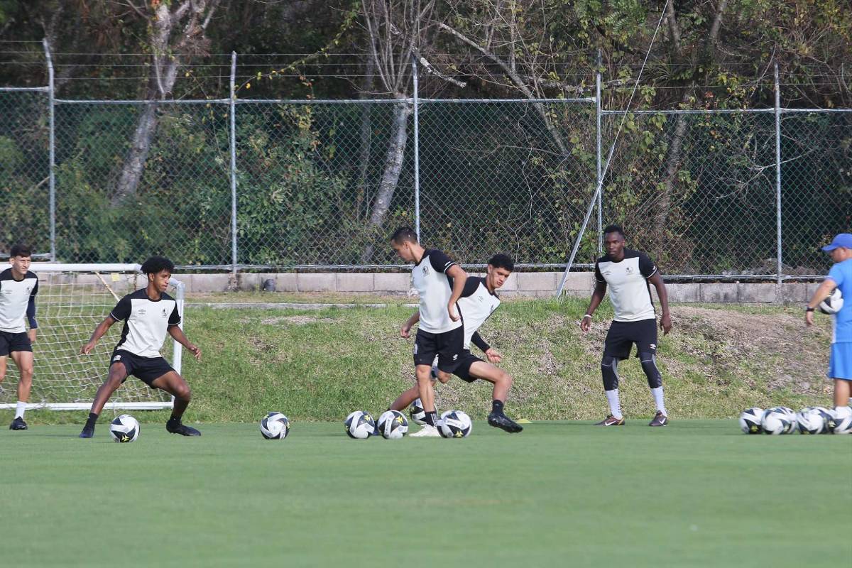 ¡Tremenda novedad en Olimpia! El León se prepara para enfrentar un nuevo clásico en la Liga Nacional de Honduras