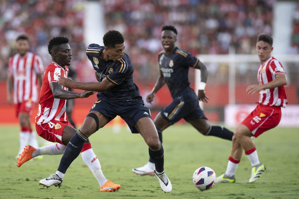 ¿Por qué Bellingham usa las medias rotas? El secreto que hay detrás de todo esto de la figura del Real Madrid