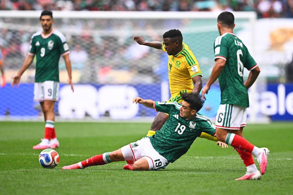 La maldición que por fin rompió México en el Mundial, tres rojas y el 'MVP'