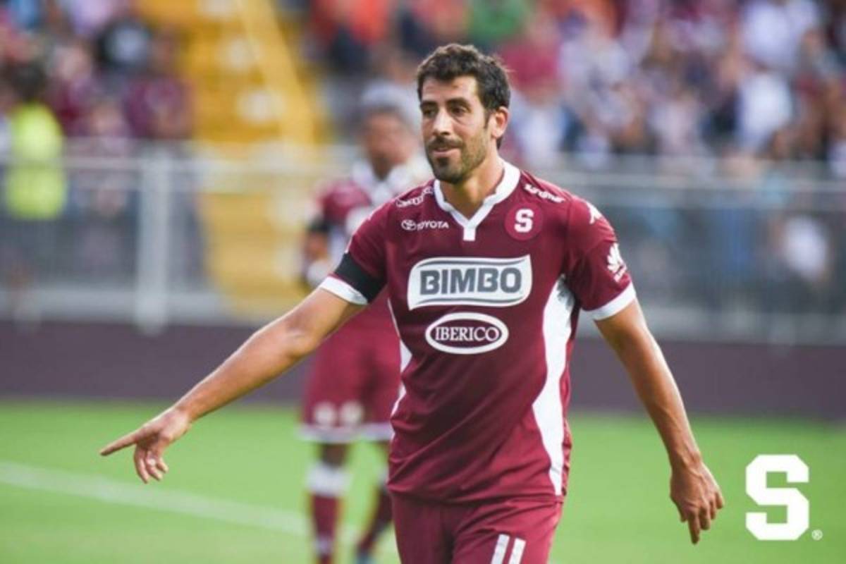 RUMORES Y FICHAJES: 'Loco' Abreu quiere volver a Santa Tecla y Saprissa traería a un ex mundialista tico