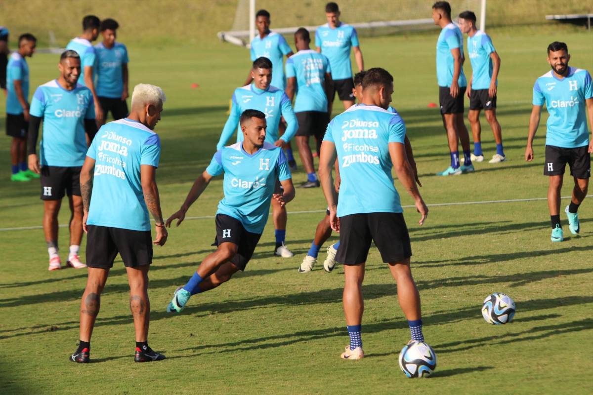 Honduras entrenó pensando en Costa Rica: Con un jugador incorporado de último momento y un “gringo” sorpresa