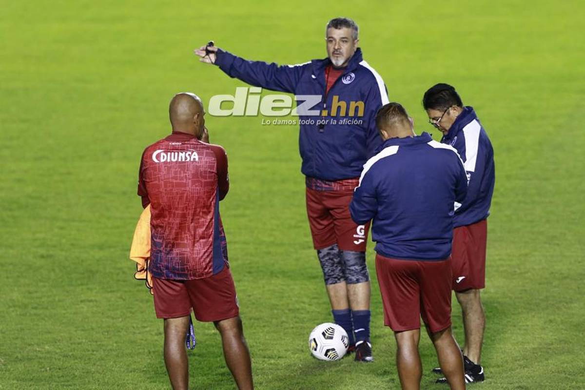 ¡Risas, chamarras y la charla! Motagua reconoció el Doroteo Guamuch Flores y está listo para enfrentar a Comunicaciones