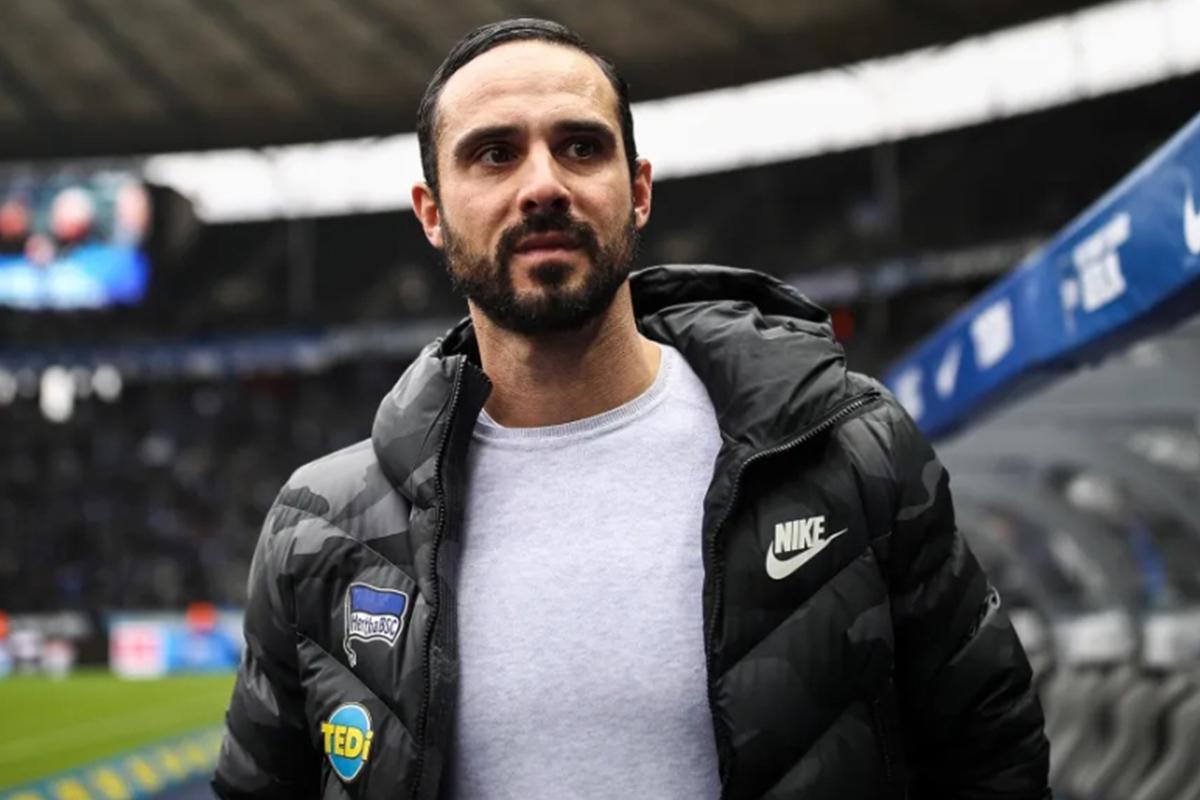 Fue el entrenador de moda y ahora trabaja en dos McDonald's: sorprendió a todos con su nueva vida y revela el motivo