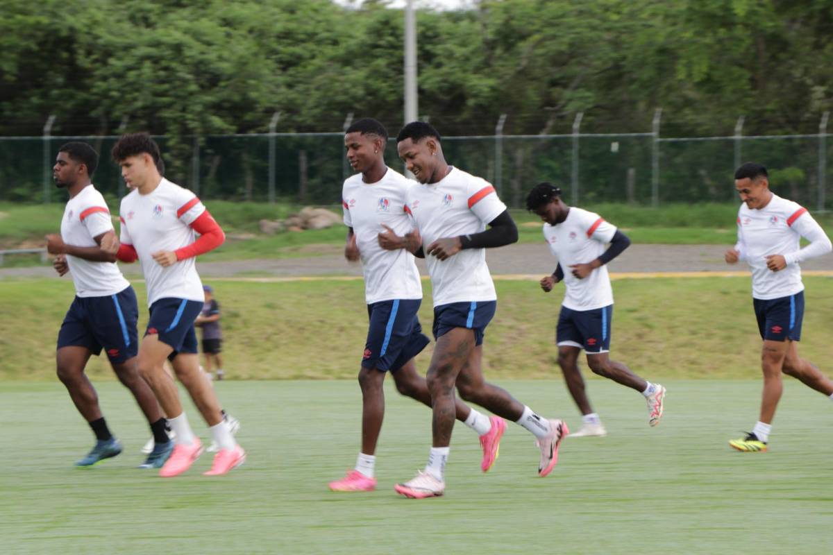 Romell Quioto sorprende y se pone a las órdenes de Troglio en pretemporada del Olimpia ¿qué pasa con Arboleda?