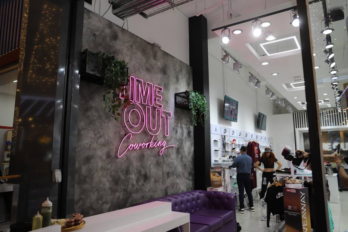 Time Out Coworking cuenta con unas instalaciones de lujo en el centro comercial City Mall en Tegucigalpa.