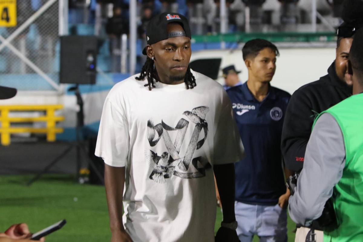 Impresionante recibimiento a Olimpia en la final contra Motagua, los tres legionarios europeos que sorprendieron y las dos bellezas
