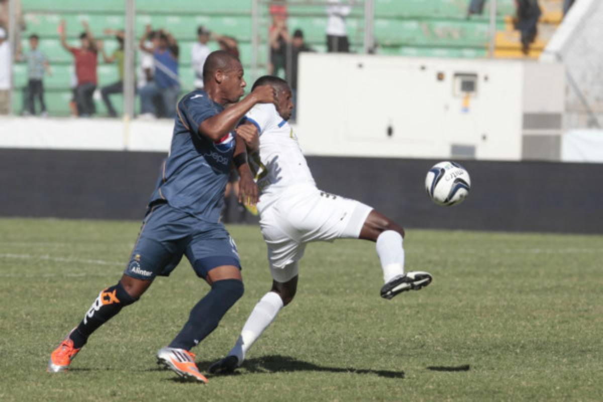 Olimpia se quedó con el clásico capitalino