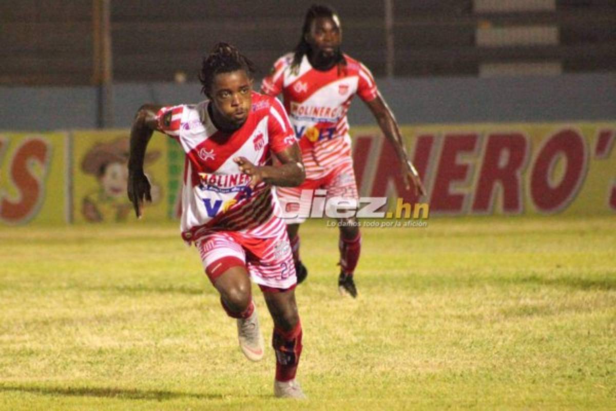 Con cinco fichajes: El 11 de gala que presentaría Vida en el torneo Clausura 2020