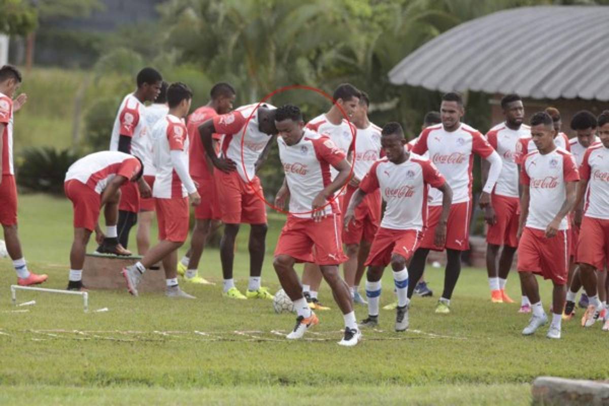 Futbolistas que cambiaron de equipo y ahora viven un infierno en el banco
