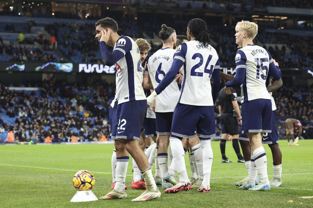 Jugó 60 minutos con el tobillo roto y fue figura ante el City: “Estoy decepcionado por no poder ayudar por un tiempo...”