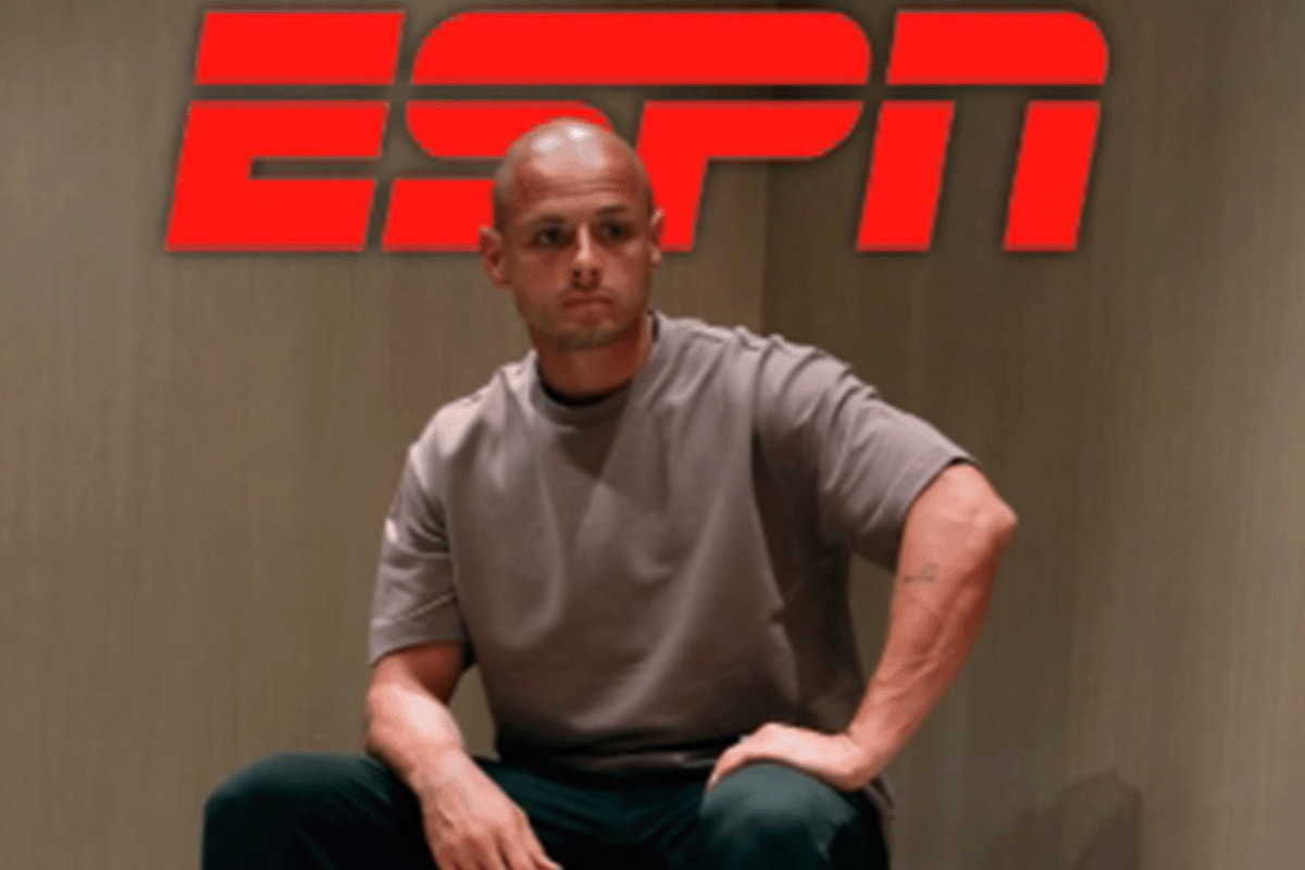 ¿Chicharito se retira por ESPN? Lo que se sabe del delantero mexicano tras finalizar su historia en Chivas