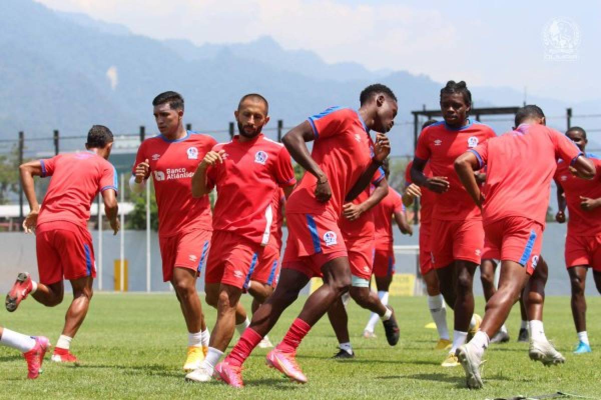 Olimpia se olvida de la polémica con América y se van a la playa; ahora se enfocan en el tricampeonato