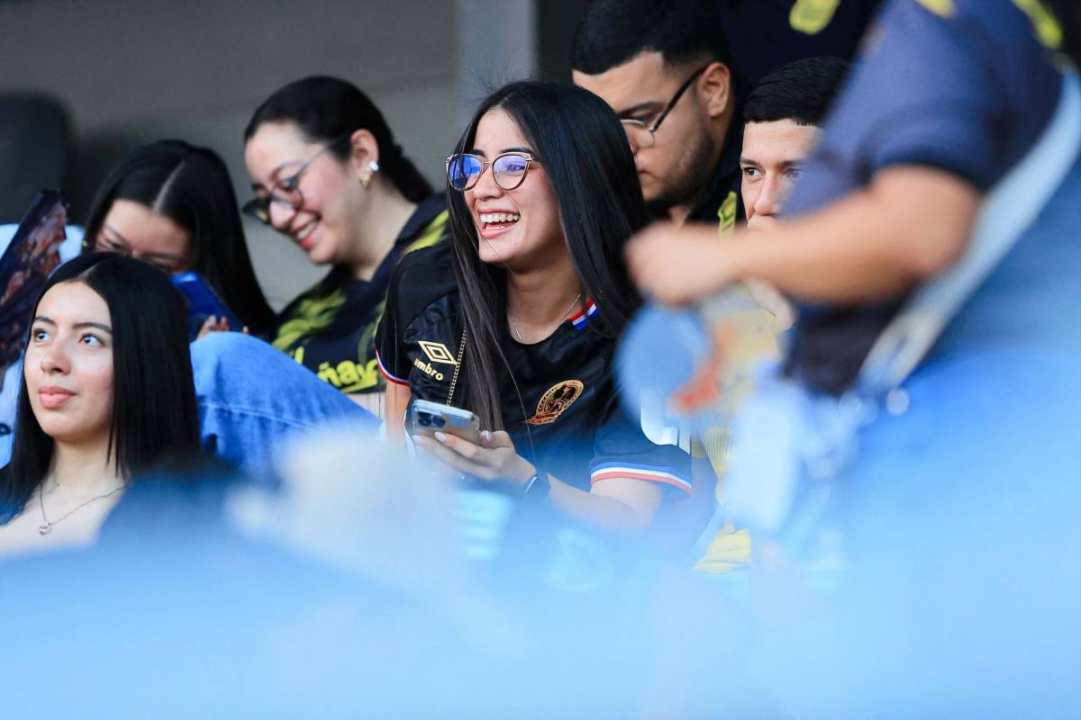 El clásico más lindo de Honduras: las bellas chicas que se engalanaron el Real España-Olimpia ¿Quién es la modelo?