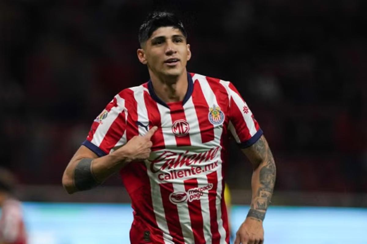 Chivas realiza tremenda barrida: los 10 jugadores que fueron borrados por Milito y los fichajes confirmados