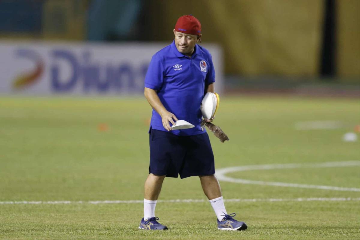 De periodista a fótografo, la charla con un ex y el mensaje de Olimpia que presentó estas novedades