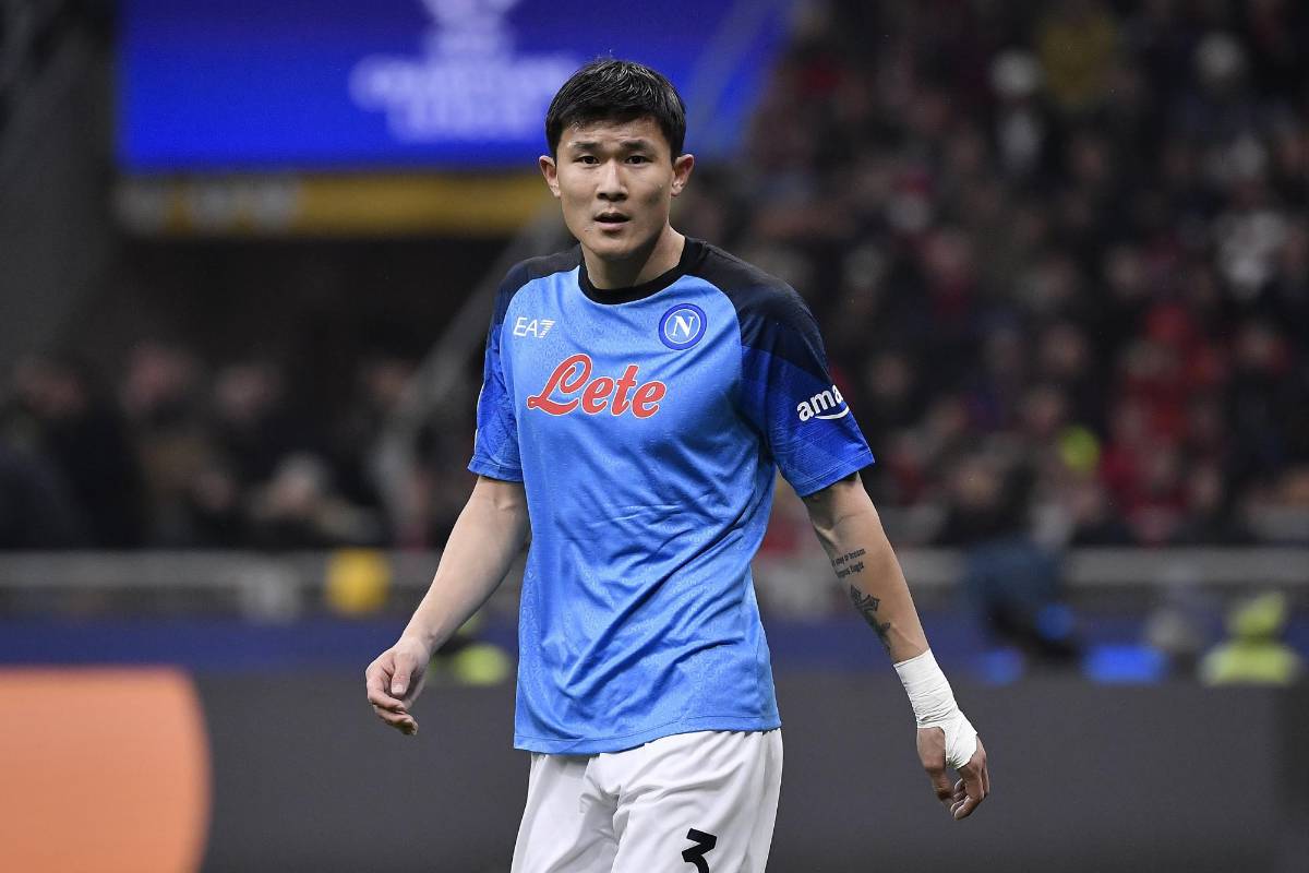 Mercado: Real Madrid y los tres fichajes bomba; Cristiano se ofreció a histórico club y giro inesperado en Barcelona