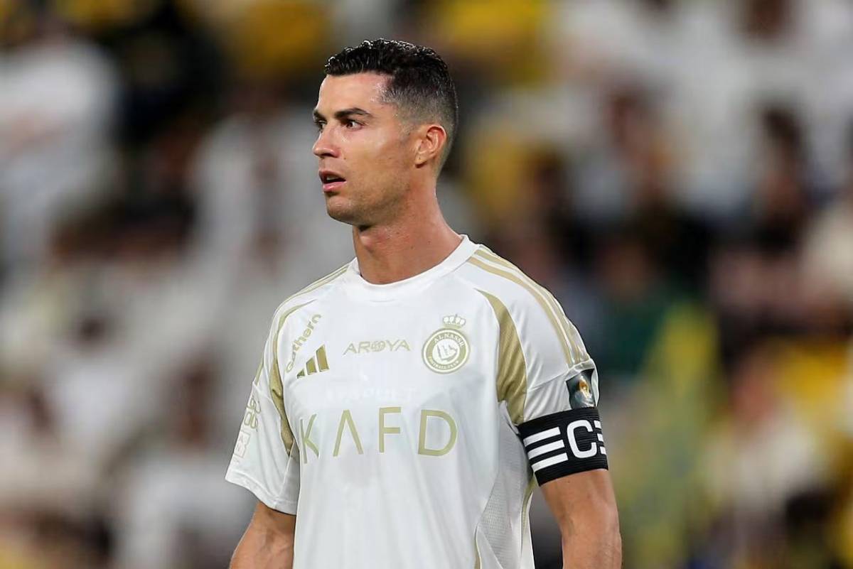 Topuria, campeón de UFC, fulmina a Cristiano Ronaldo luego de su crítica negativa: “todos reflejamos nuestra...”