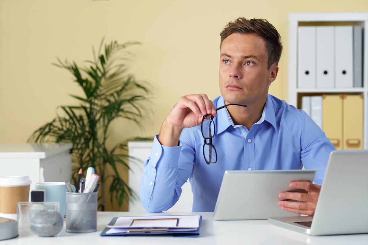 Guía completa para elegir el crédito ideal: crédito de consumo, libre inversión y organización financiera