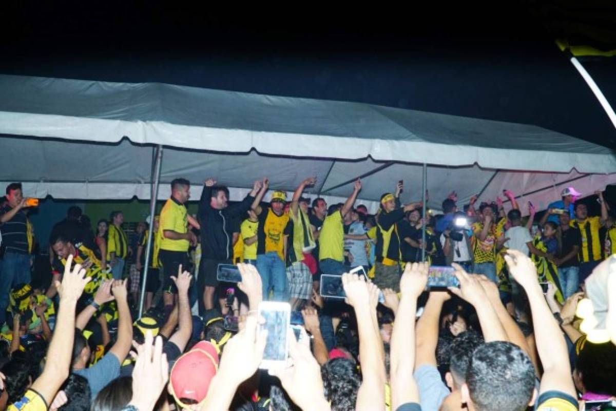 FOTOS: Así fue la fiesta de Real España con su gente en San Pedro Sula