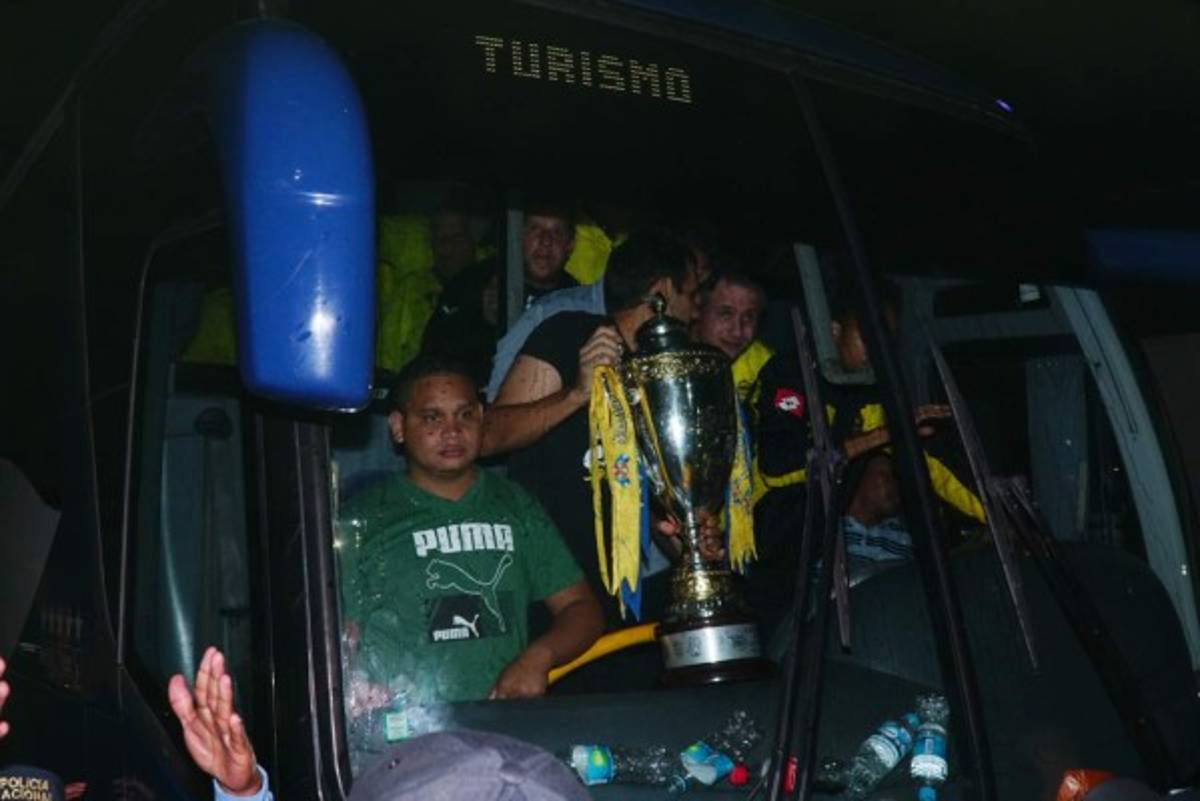 FOTOS: Así fue la fiesta de Real España con su gente en San Pedro Sula