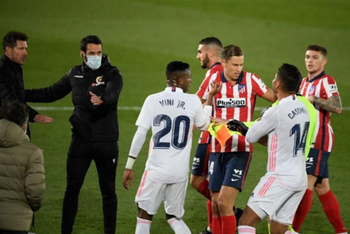 La bronca de Vinicius, la tensión del Cholo y la euforia de Casemiro en el Real Madrid-Atlético