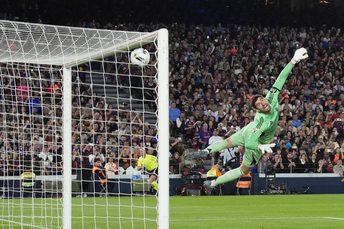 Agarrón en el Clásico, el penal que pidió Real Madrid y Vinicius responde con las 15 Champions