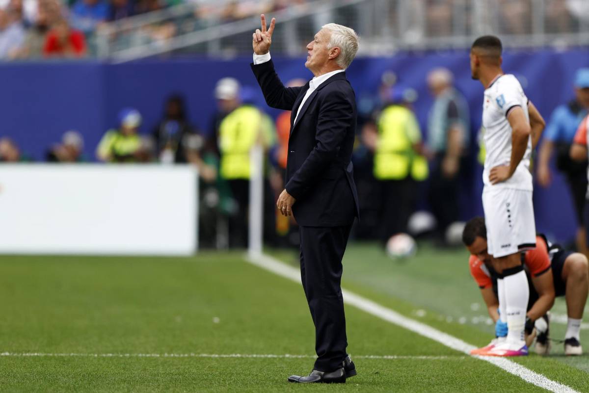 Duro golpe a Francia: murió su madre y se va de la concentración del Mundial 2026