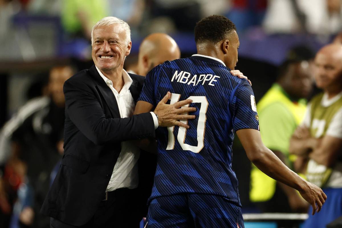 Duro golpe a Francia: murió su madre y se va de la concentración del Mundial 2026