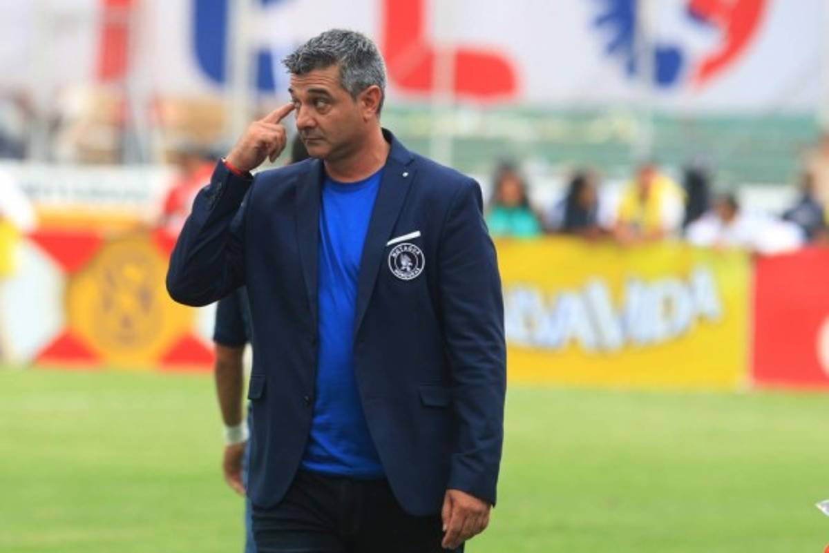 Mercado: Benguché suena en Sudamérica y Vargas es considerado por Selección de Centroamérica