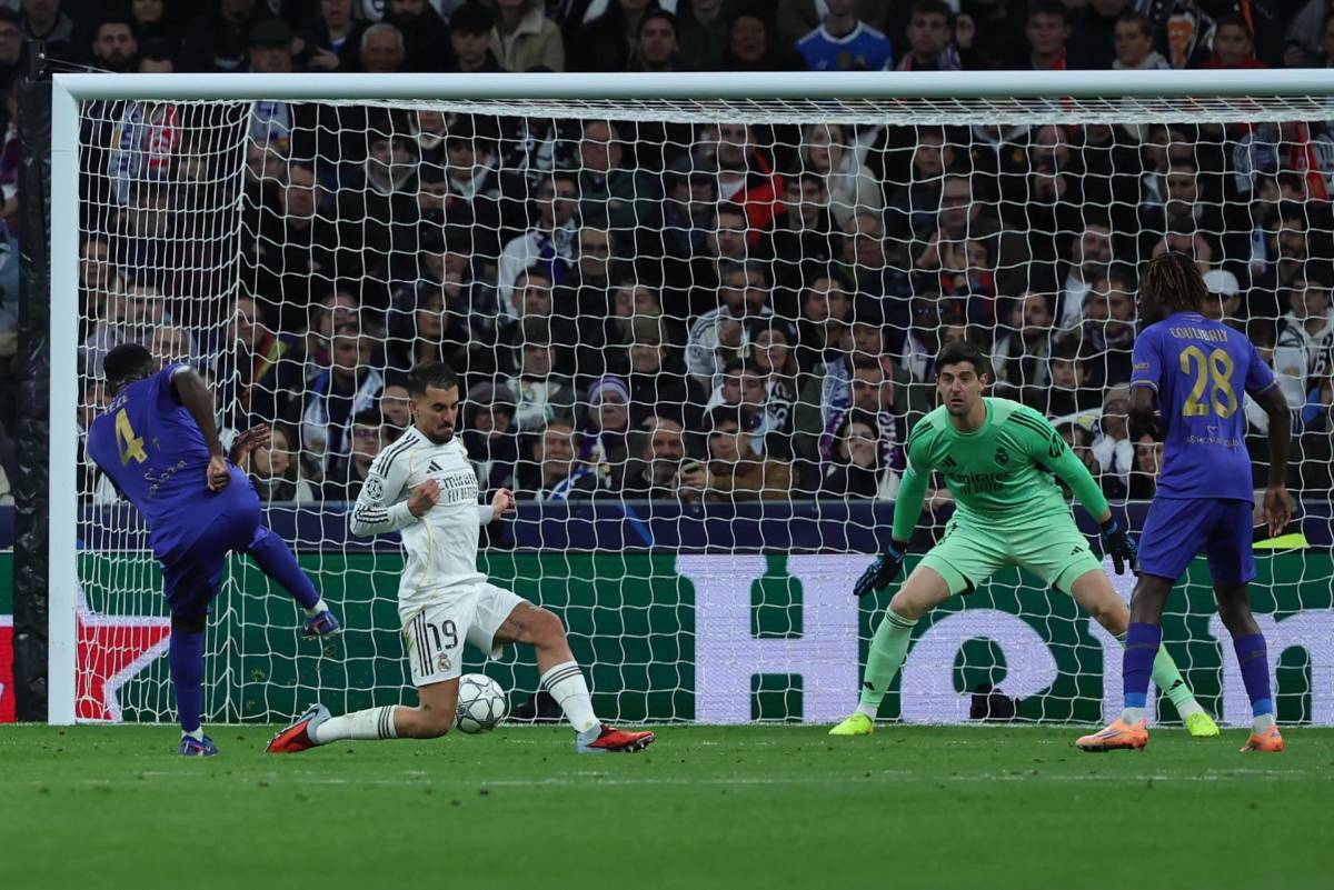 Jugador del Madrid devuelve burla a los hinchas, Vinicius silencia al Bernabéu y Real Madrid no tuvo piedad con Mónaco