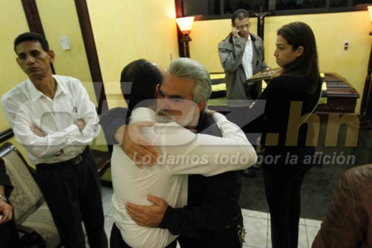 Así es el velatorio de Mario Verdial en San Pedro Sula