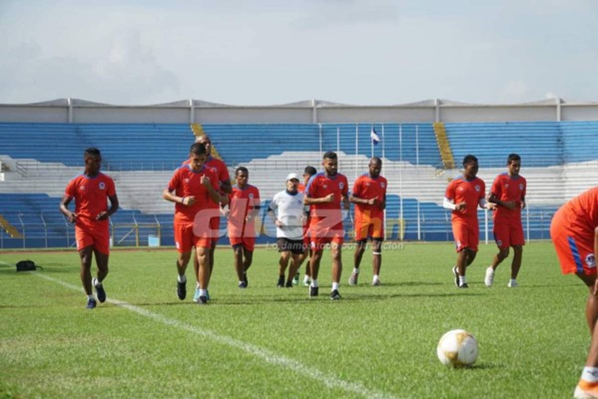 ¡Optimismo y con bajas! Así fue el entrenamiento del Olimpia en el estadio Olímpico
