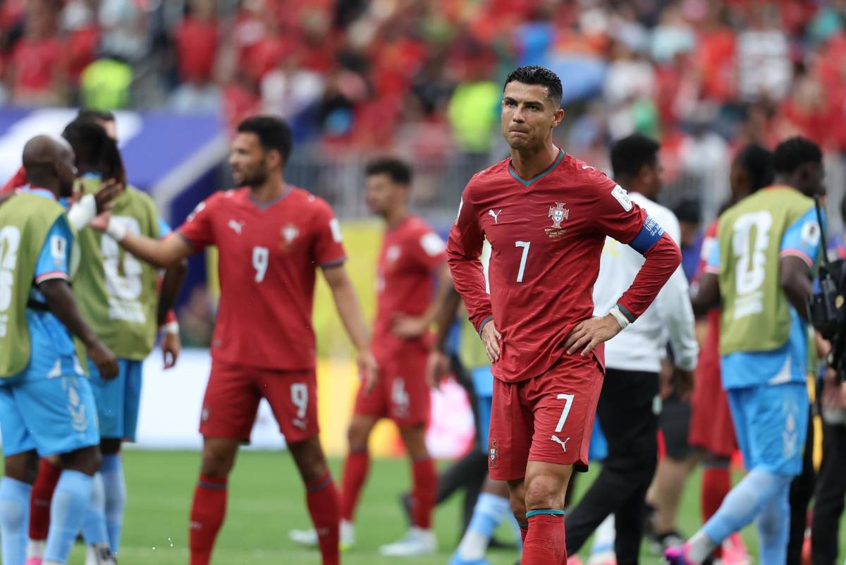 Caos en Portugal por Cristiano: Joao Neves, una foto fake y Georgina responde