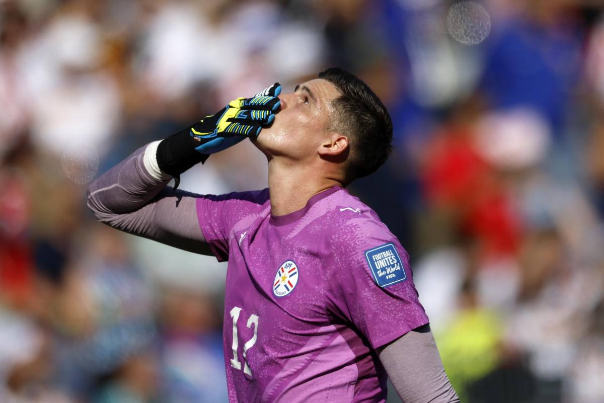 Chilavert lo llamó 'mudo': ¿Quién es Orlando Gill, el héroe de Paraguay?