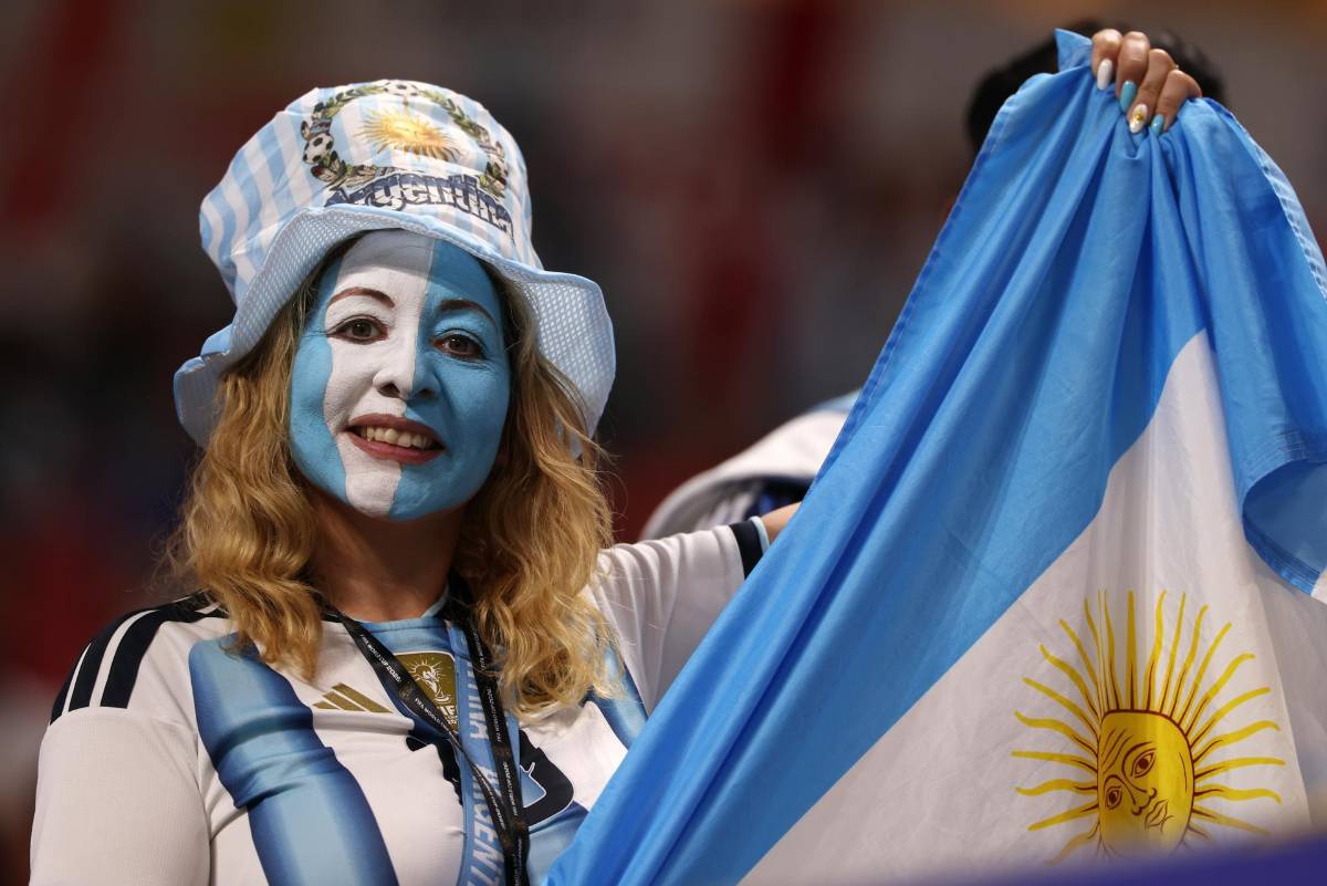 Inglaterra pone la belleza y Argentina el show: así se vive el ambiente en Atlanta